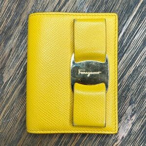 T-12: Salvatore Ferragamo Leather Bifold Compact Wallet